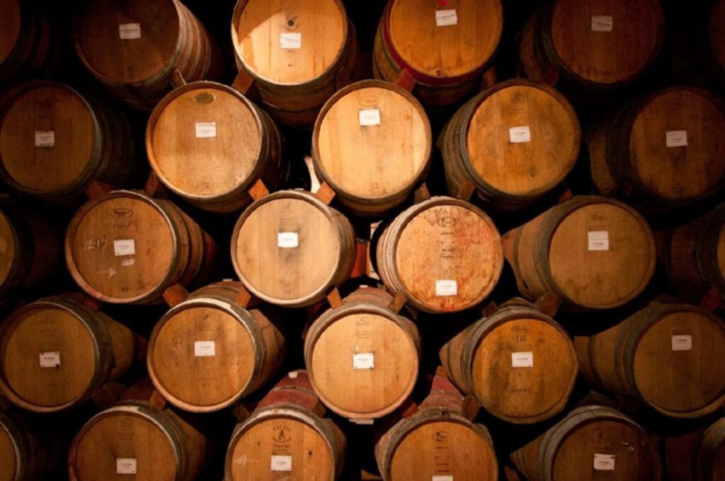 barriles de vinos de guarda