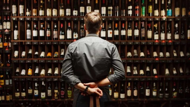 ¿Dónde Trabaja Un Sommelier?
