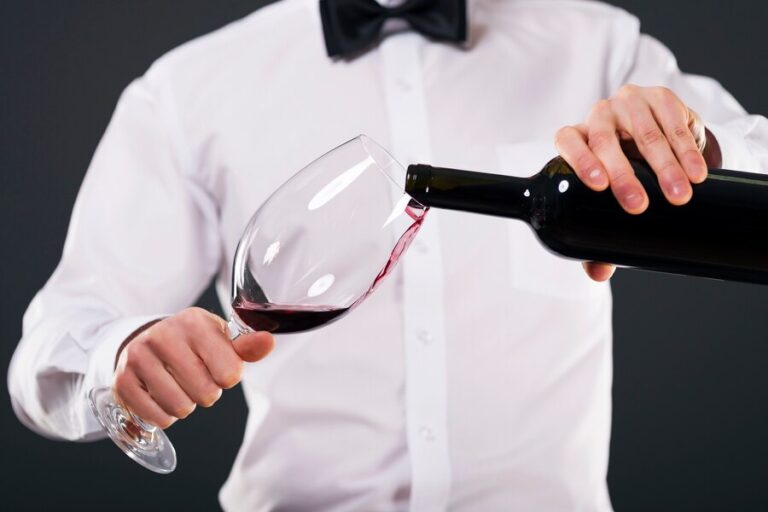 Eventos Formales de Fin de Año Vinos para Impresionar
